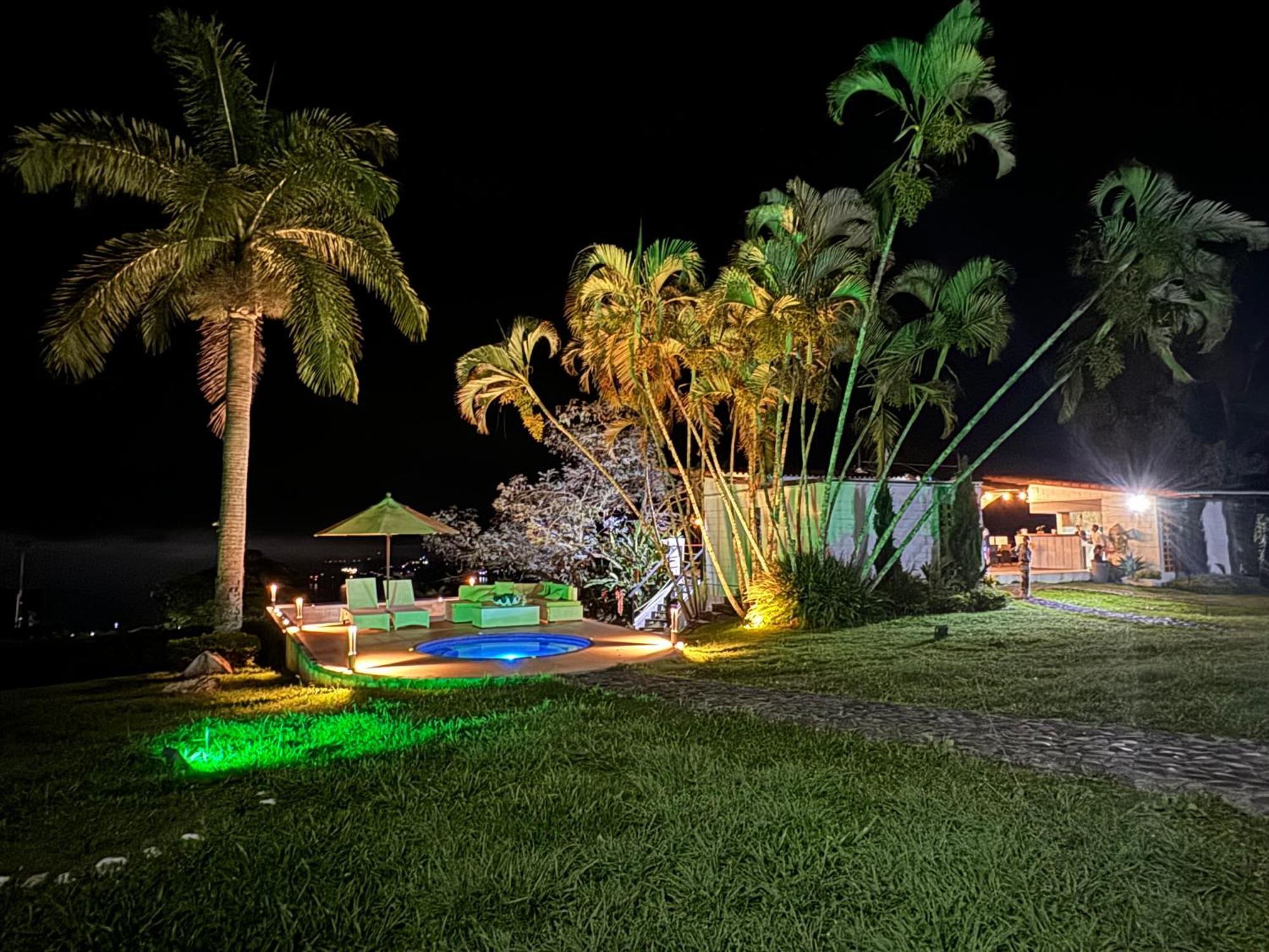 Hotel Maca Lago カリマ エクステリア 写真